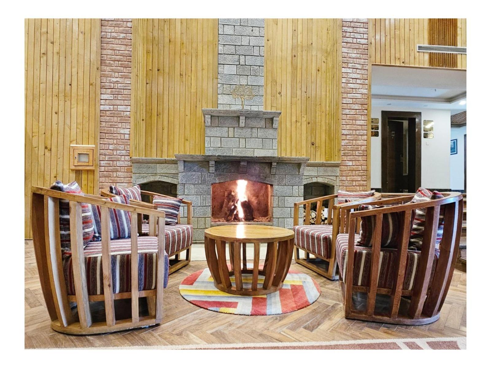 The Walnut Creek Pahalgam Pahalgām Exterior foto